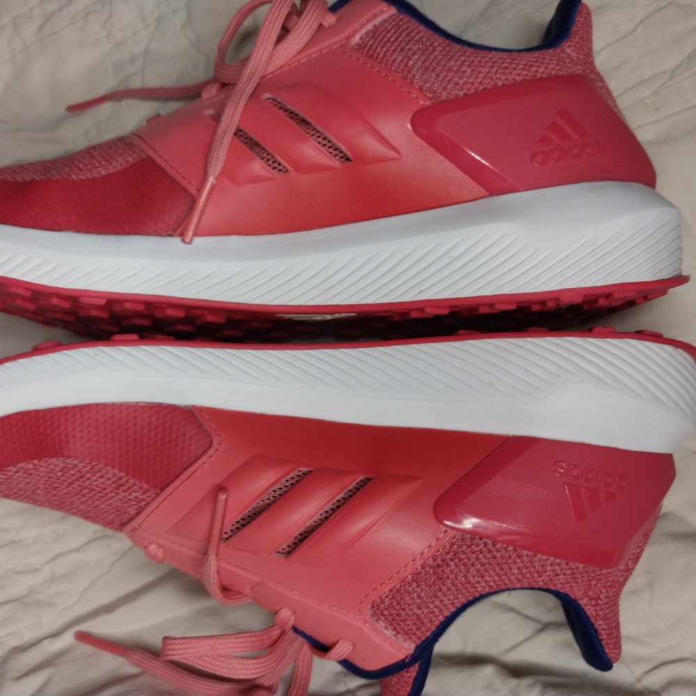 Adidas Pink Sneakers with Textured Fabric rapidRun cloud foam. Size 5 - Picture 9 of 11
